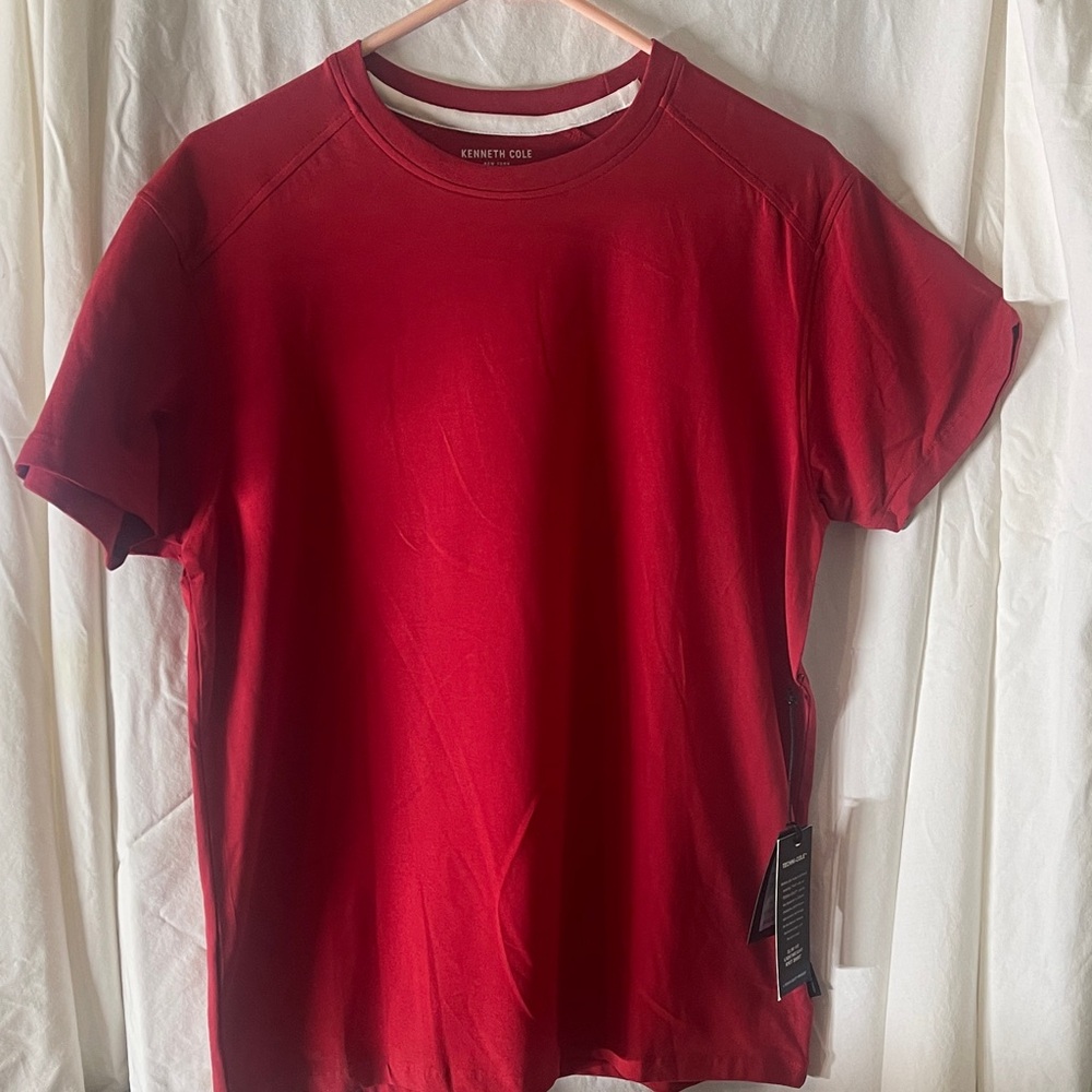 Kenneth Cole Men's Bold Red Short Sleeve Tee